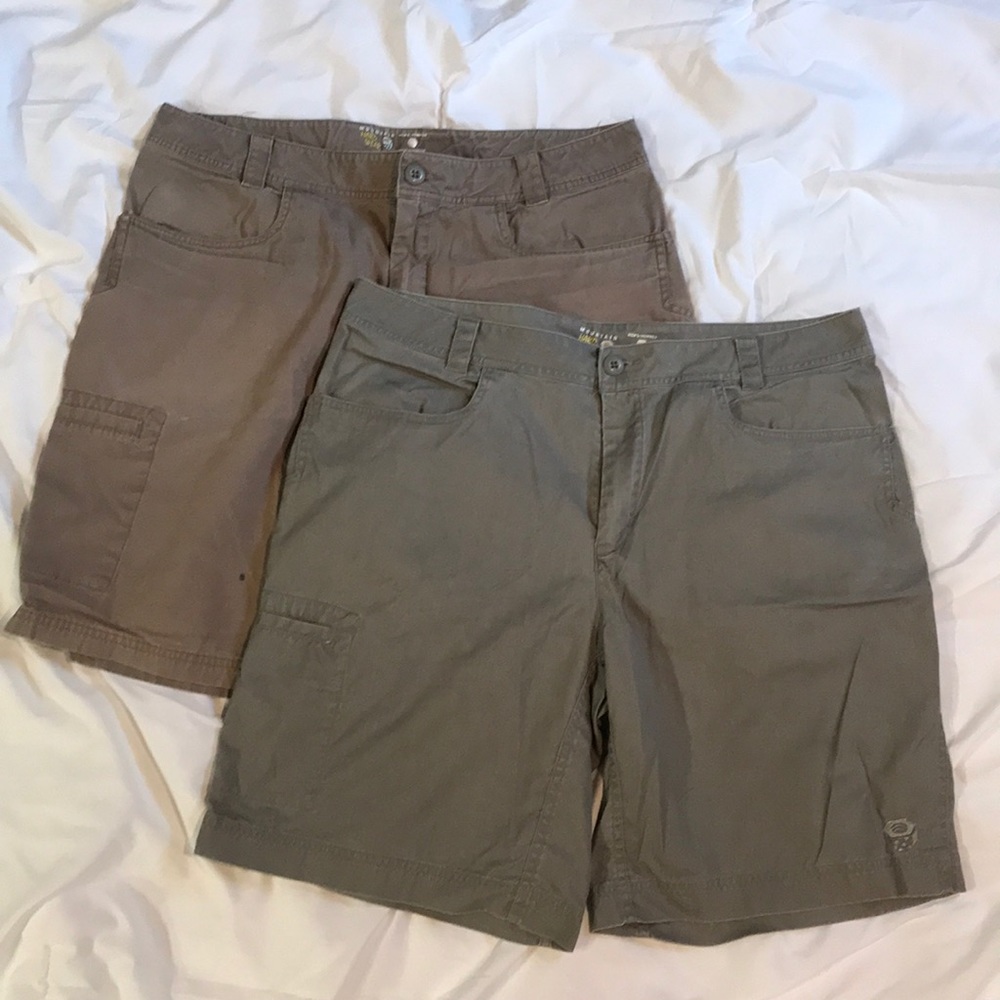 Mountain Hardware Men’s size 38 Shorts